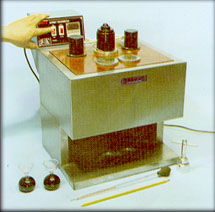 Saybolt Viscosimeter